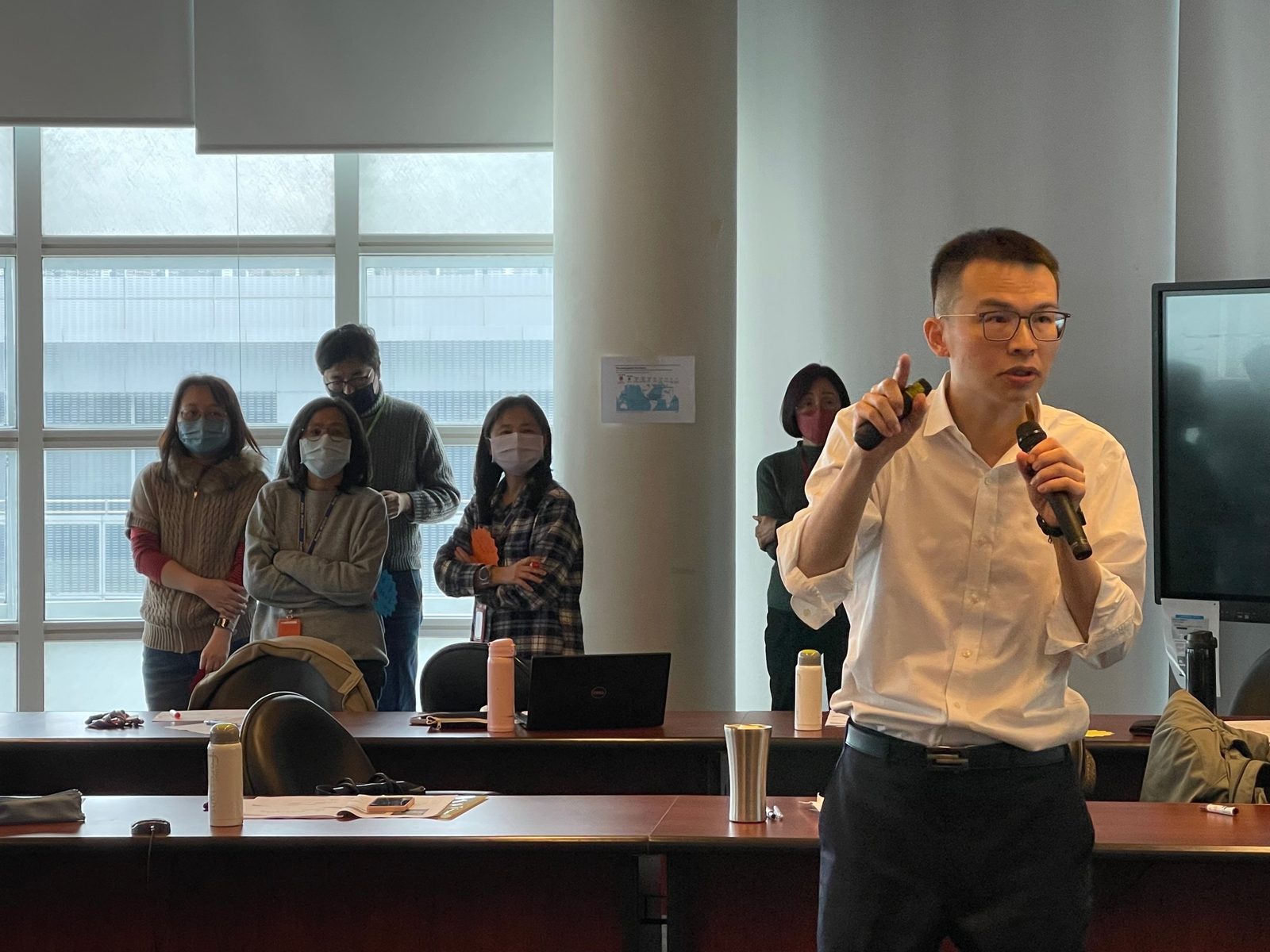 陳衍任於企業論壇演講